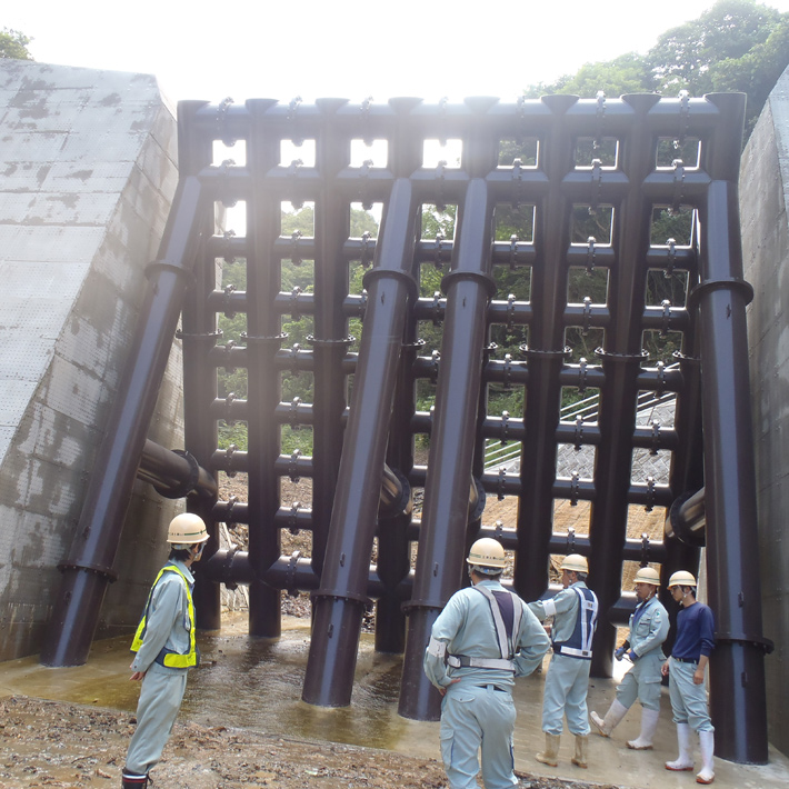 江津土建株式会社