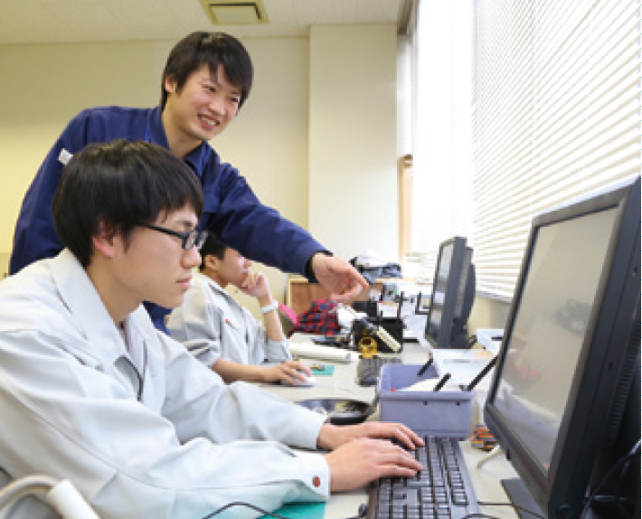 電子情報技術科